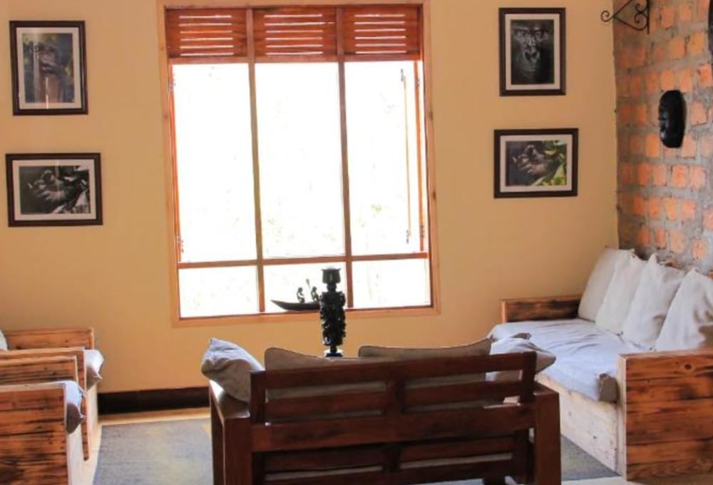 Lake Mulehe Gorilla Lodge